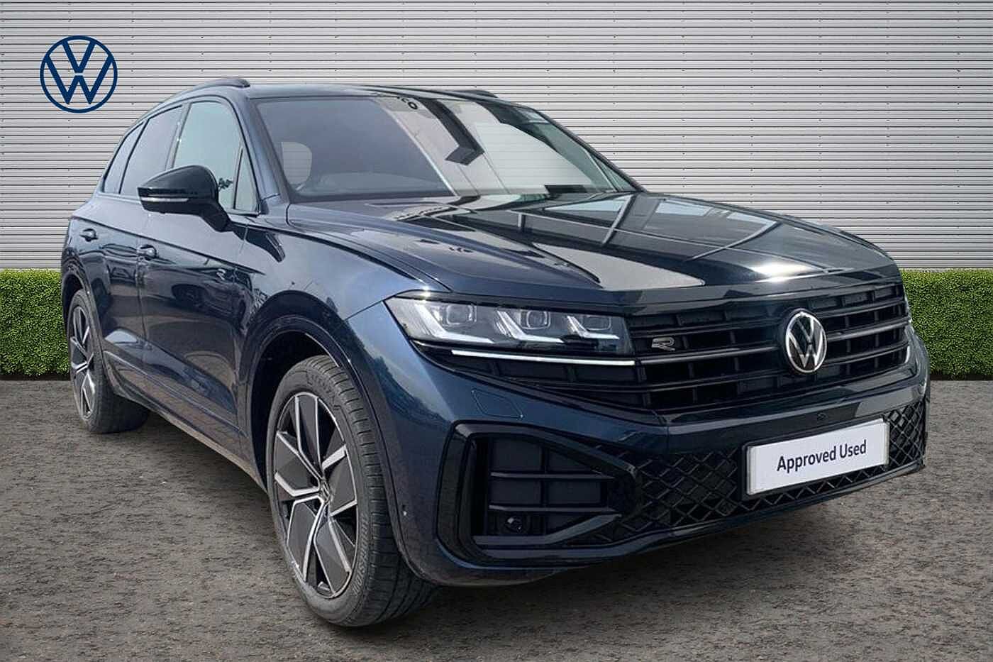 Main listing image - Volkswagen Touareg