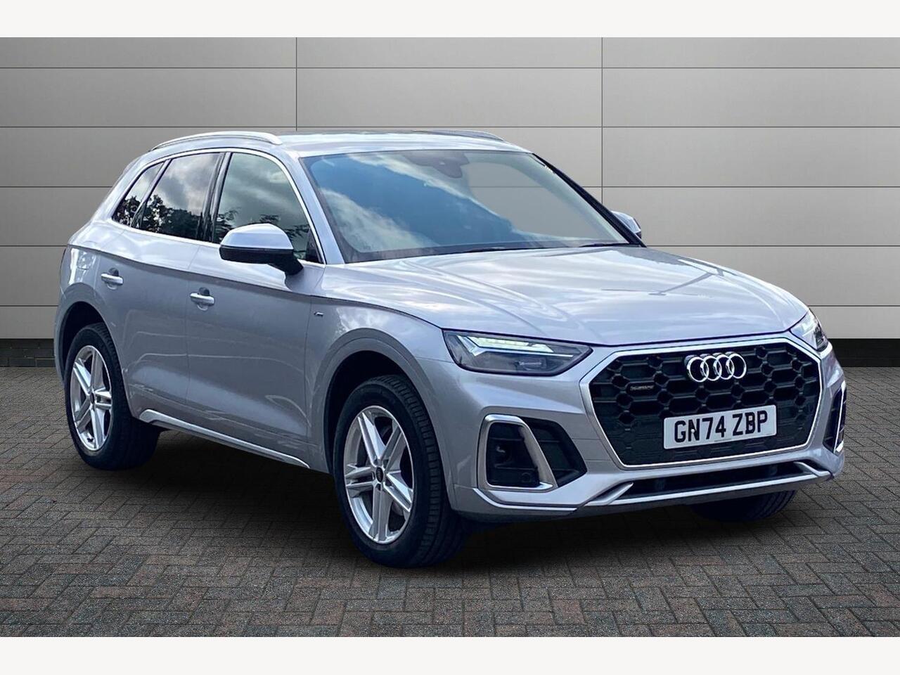 Main listing image - Audi Q5
