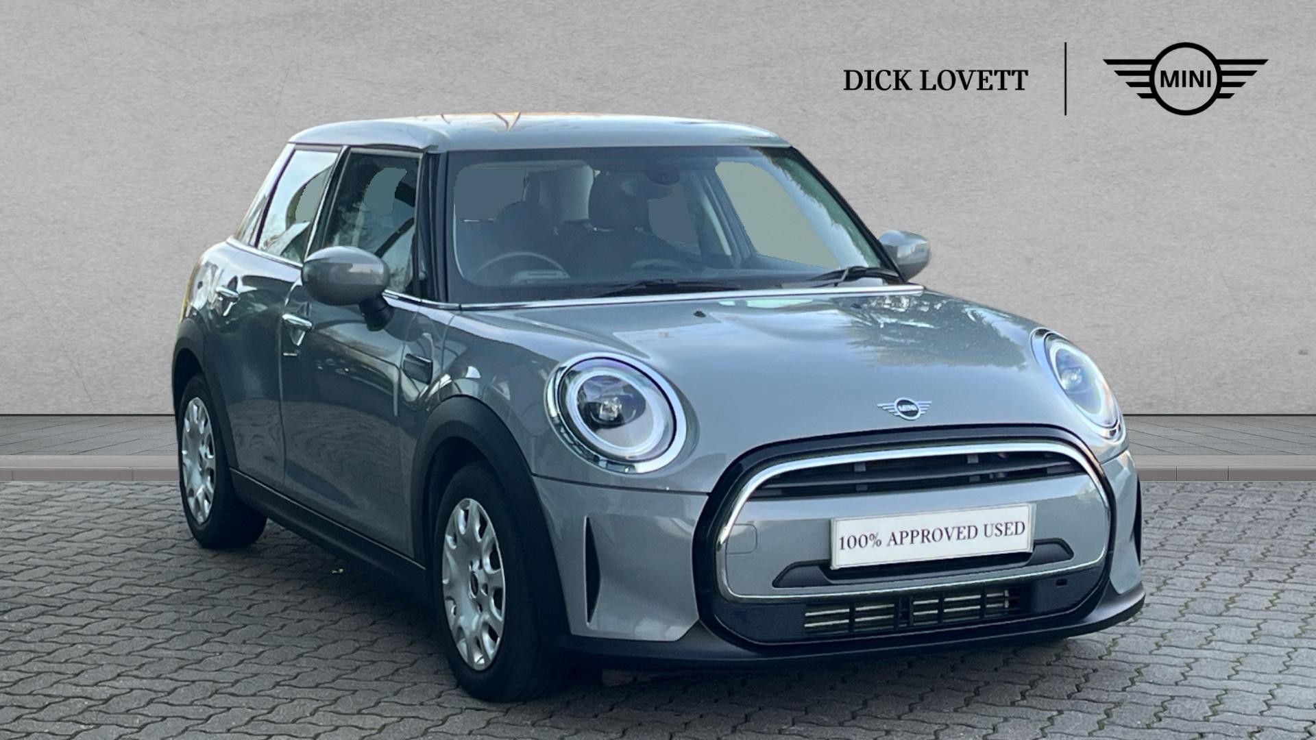 Main listing image - MINI Hatchback 5dr