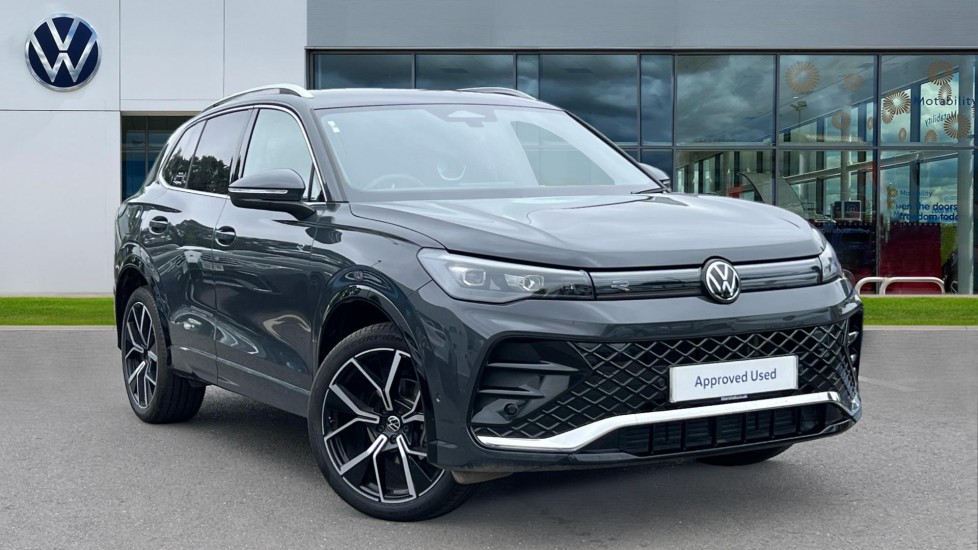 Main listing image - Volkswagen Tiguan