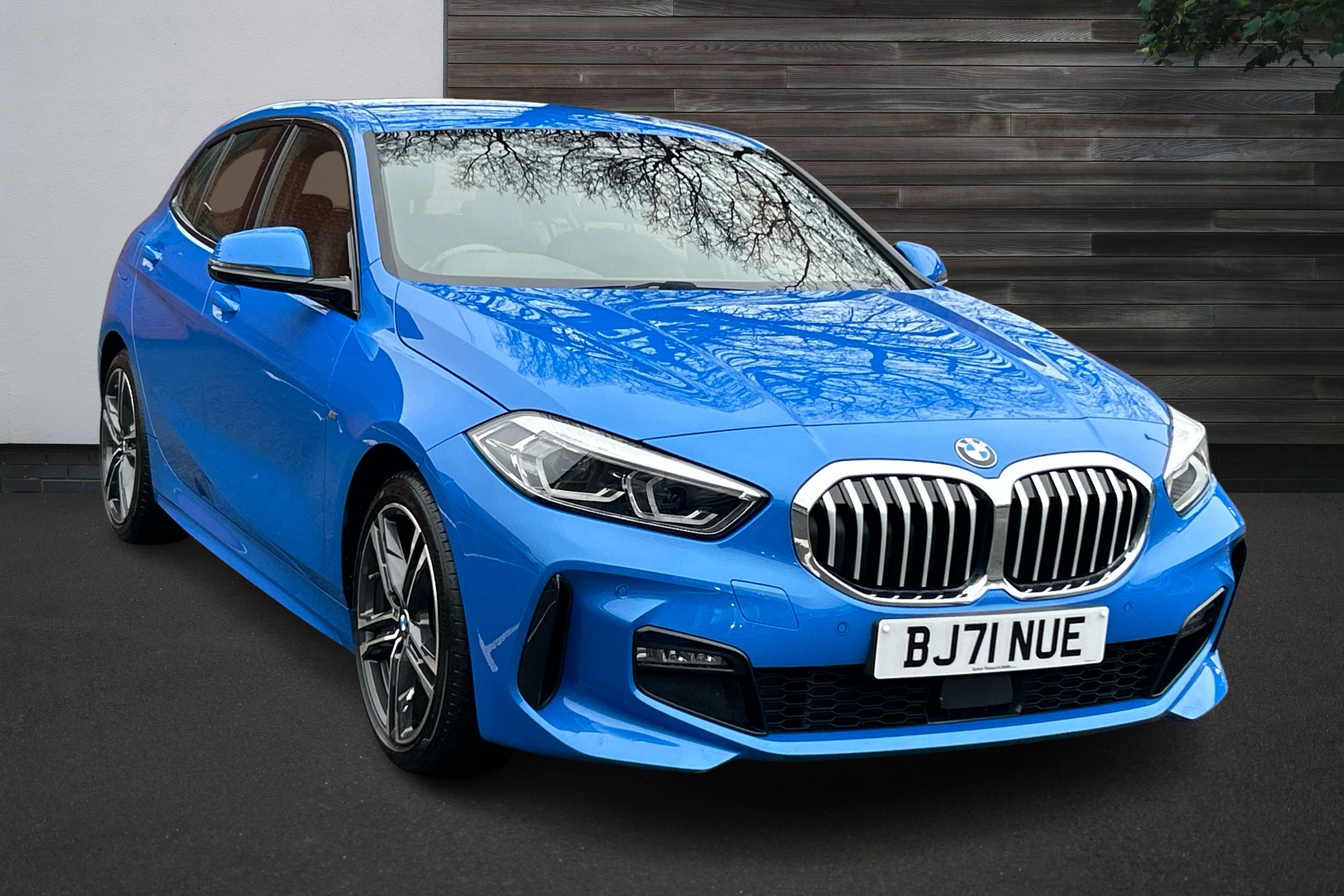 Main listing image - BMW 1 Series