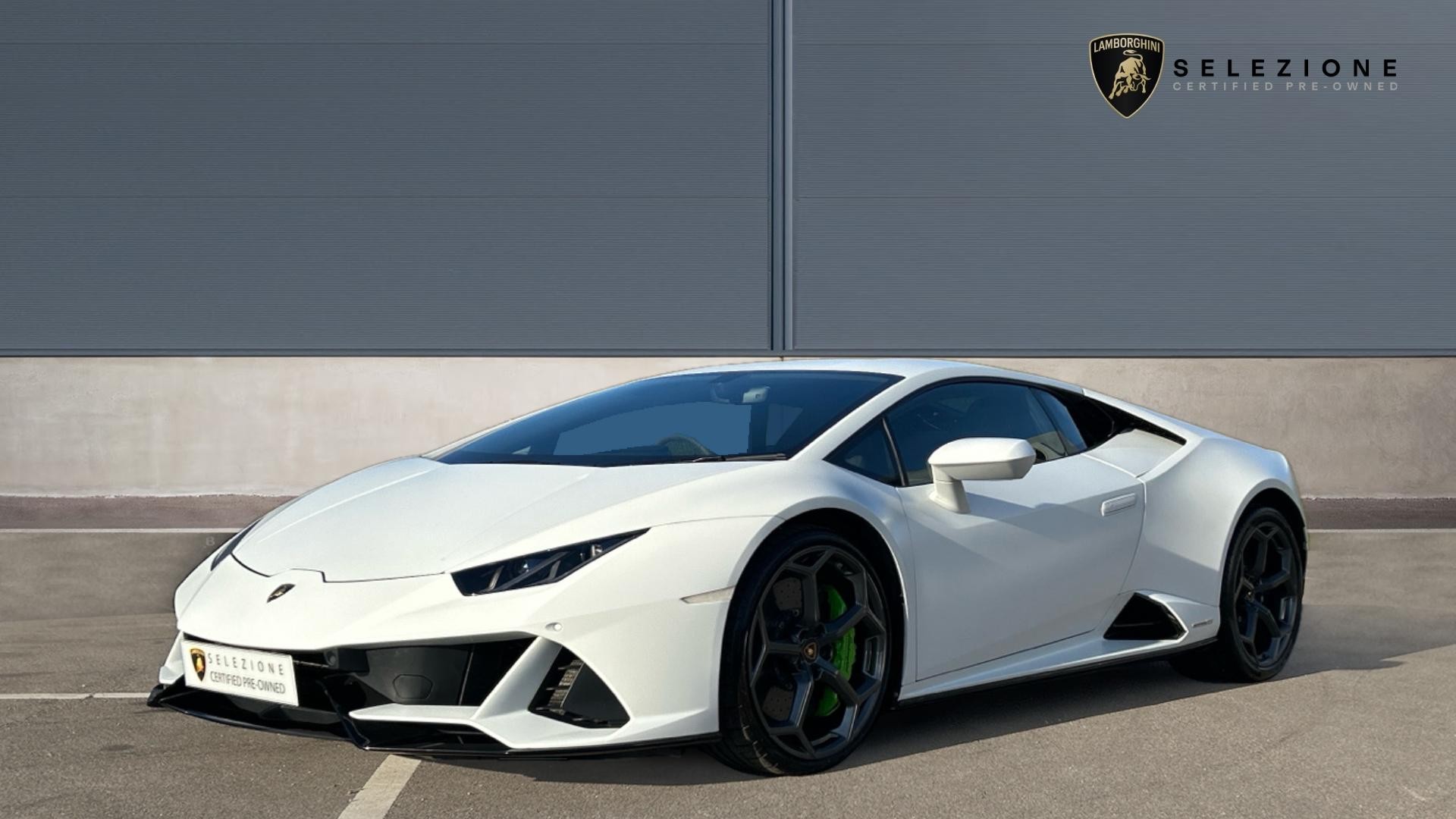 Main listing image - Lamborghini Huracan