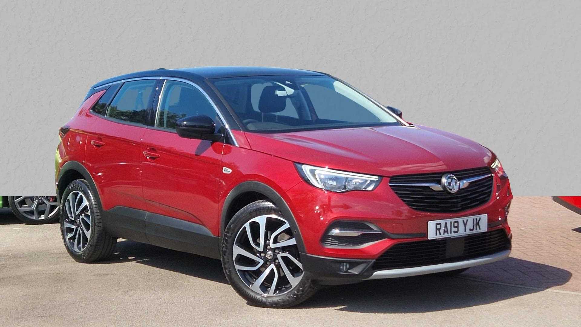 Main listing image - Vauxhall Grandland X