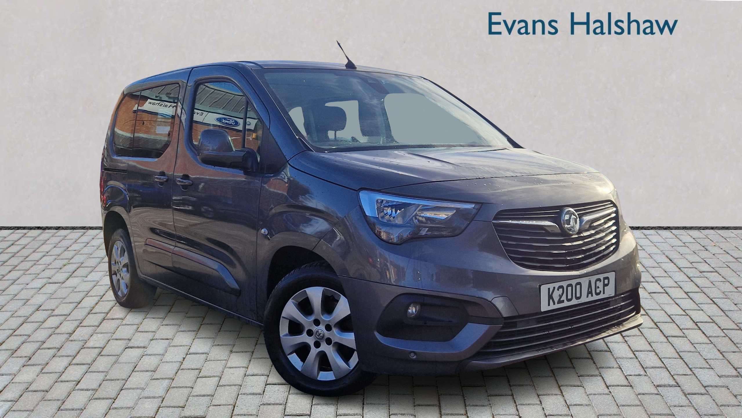 Main listing image - Vauxhall Combo Life