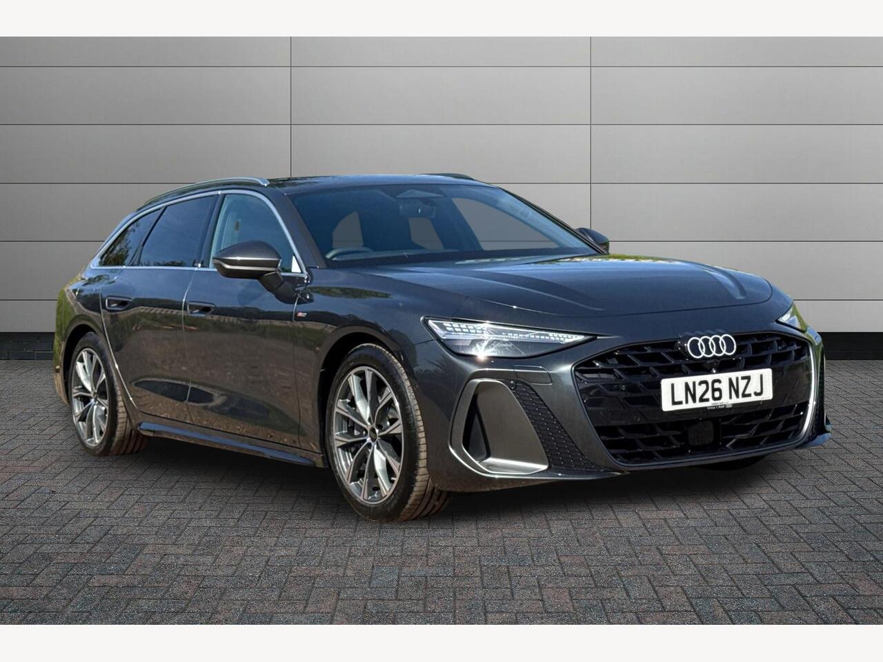 Main listing image - Audi A6