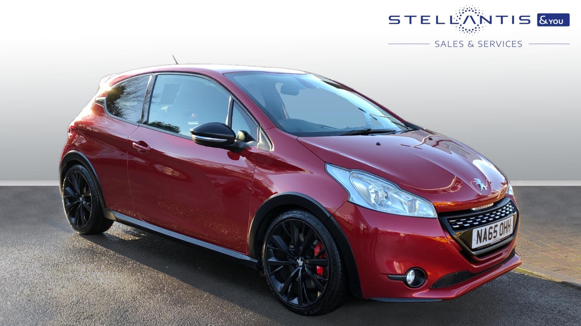 Main listing image - Peugeot 208