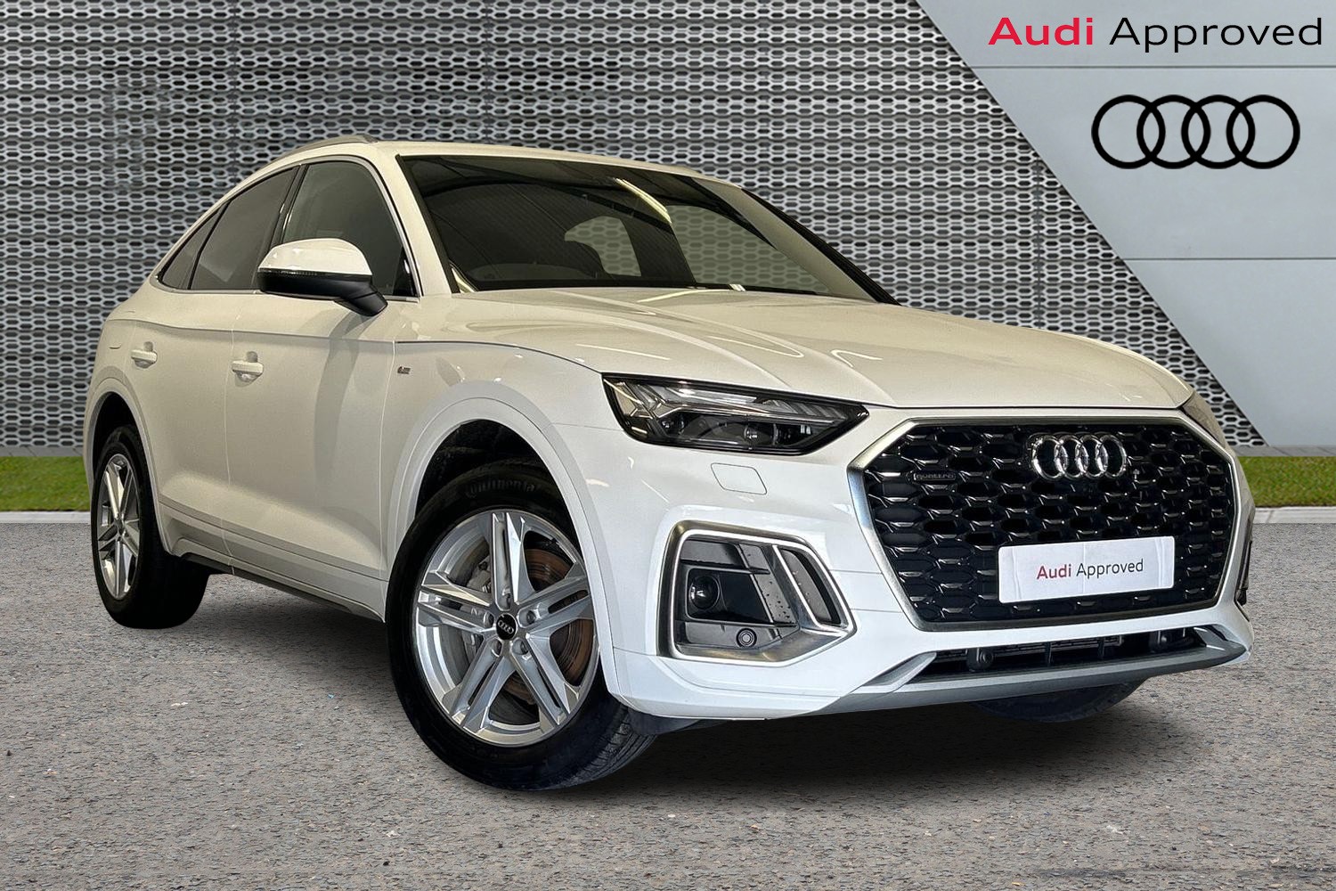 Main listing image - Audi Q5 Sportback