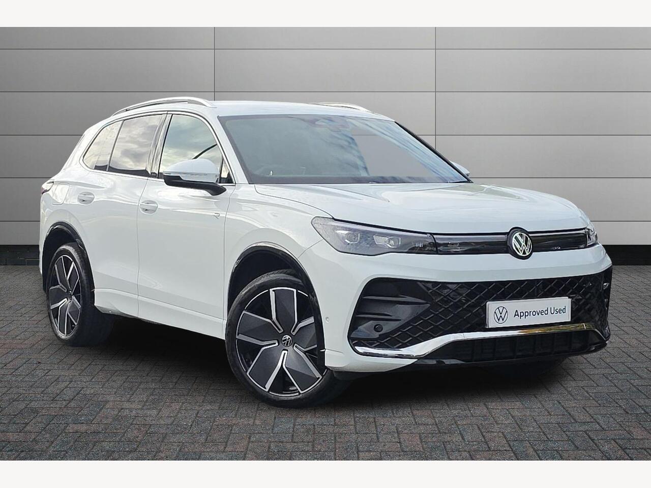 Main listing image - Volkswagen Tiguan