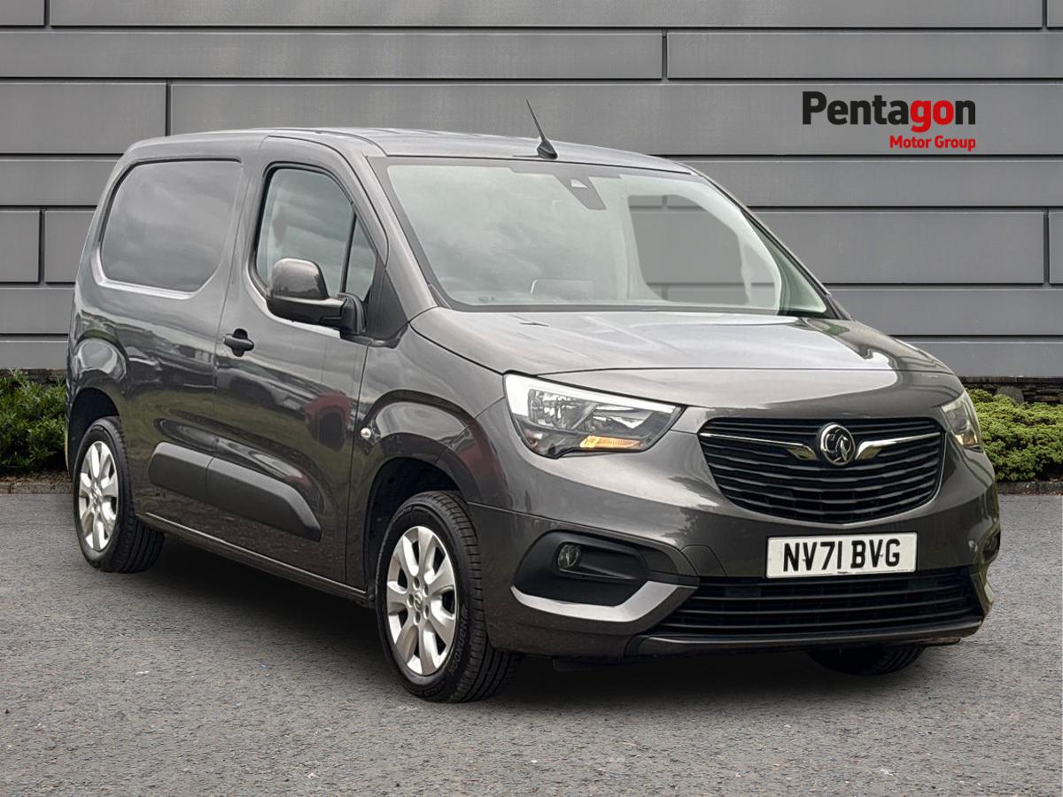 Main listing image - Vauxhall Combo Cargo