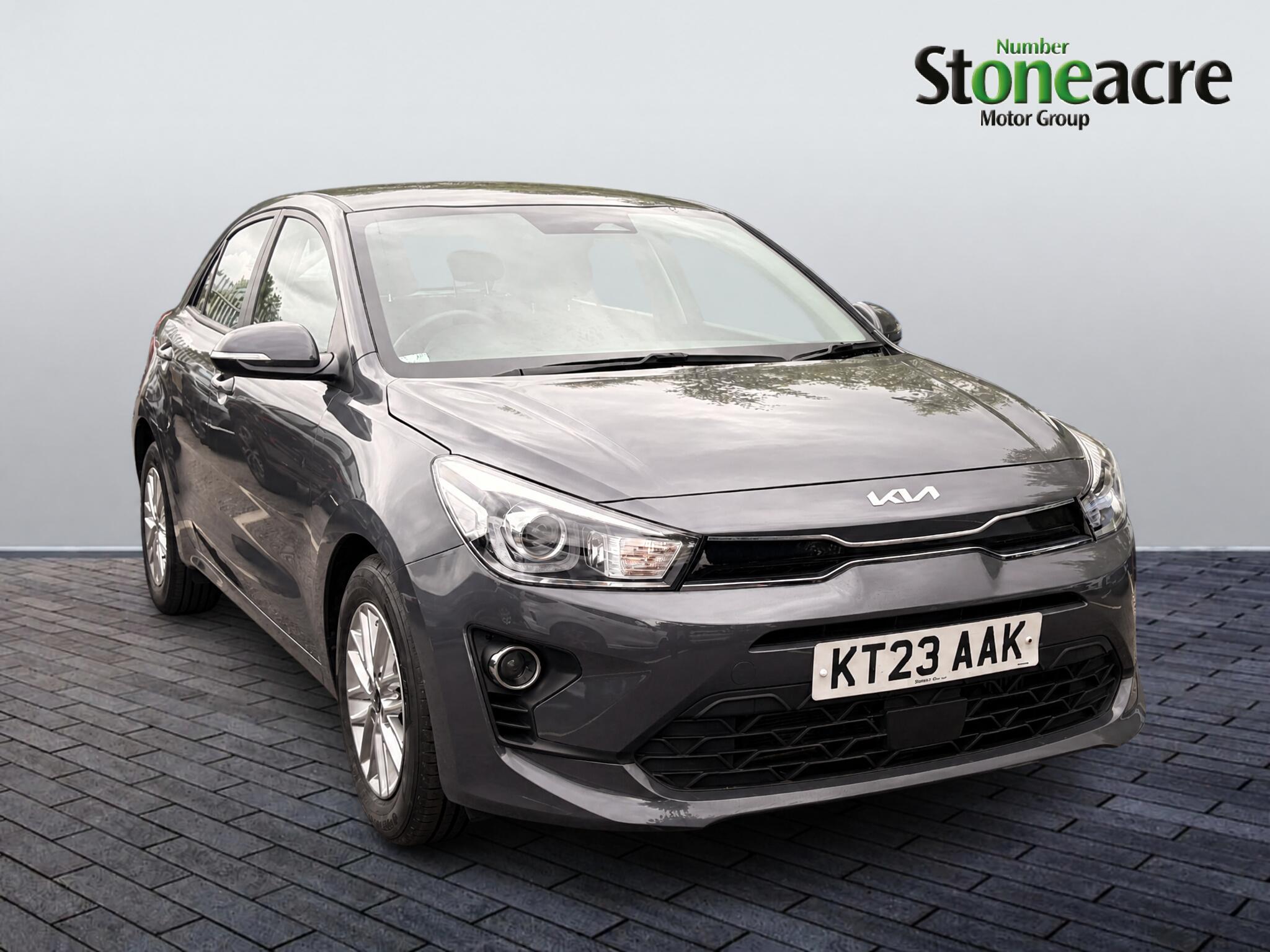 Main listing image - Kia Rio