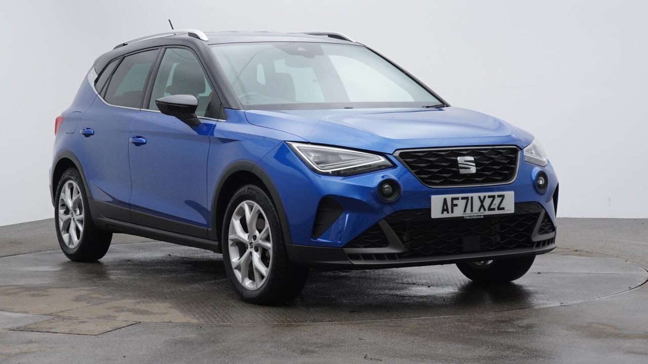 Main listing image - SEAT Arona