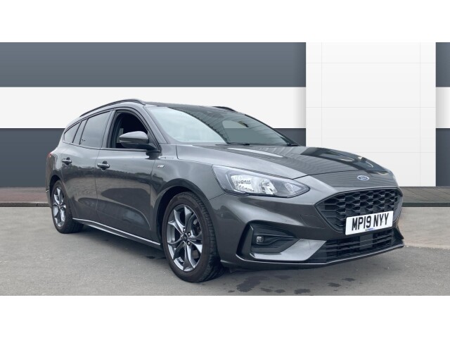 Main listing image - Ford Focus Estate