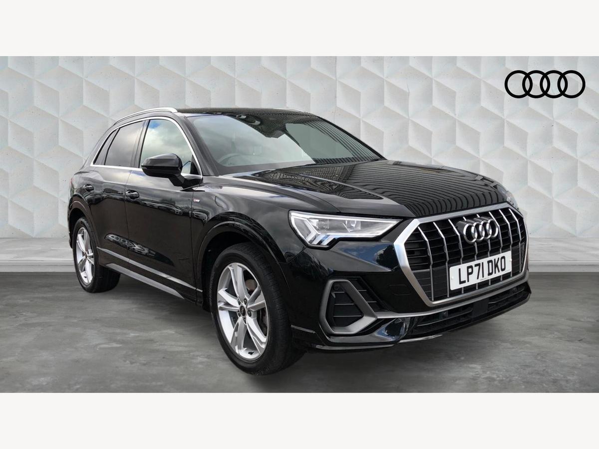 Main listing image - Audi Q3