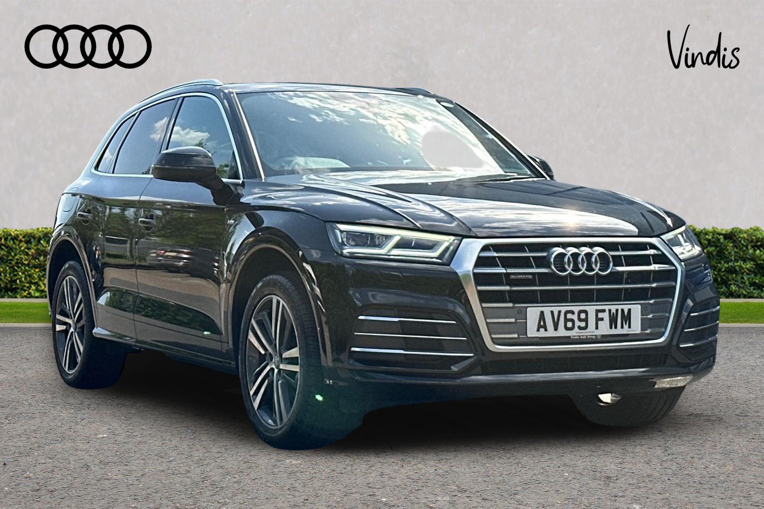 Main listing image - Audi Q5