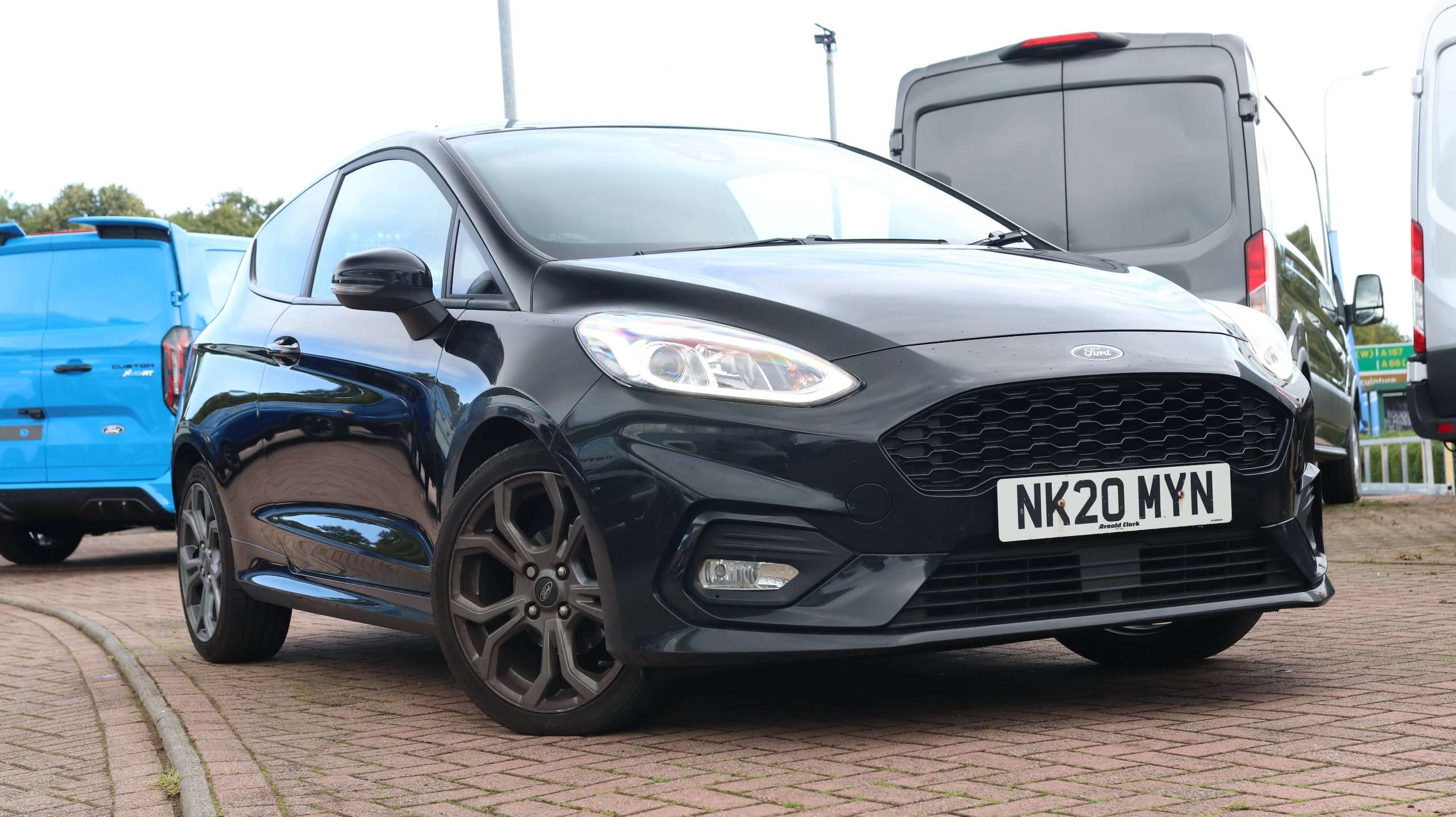 Main listing image - Ford Fiesta Van