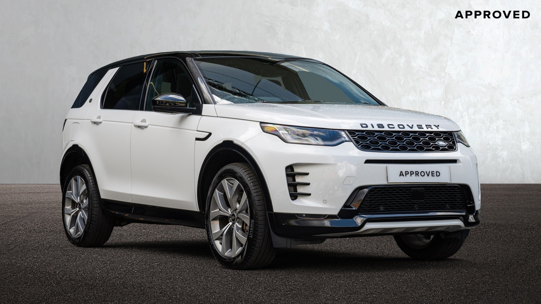 Main listing image - Land Rover Discovery Sport