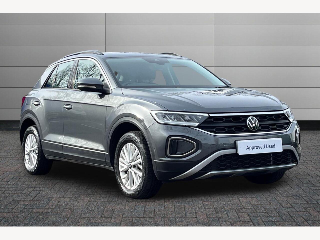 Main listing image - Volkswagen T-Roc