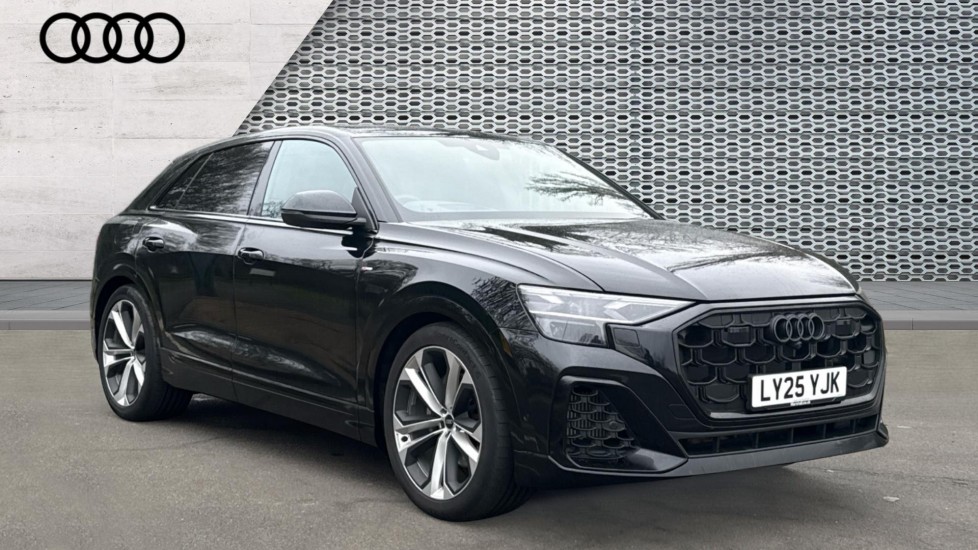 Main listing image - Audi Q8