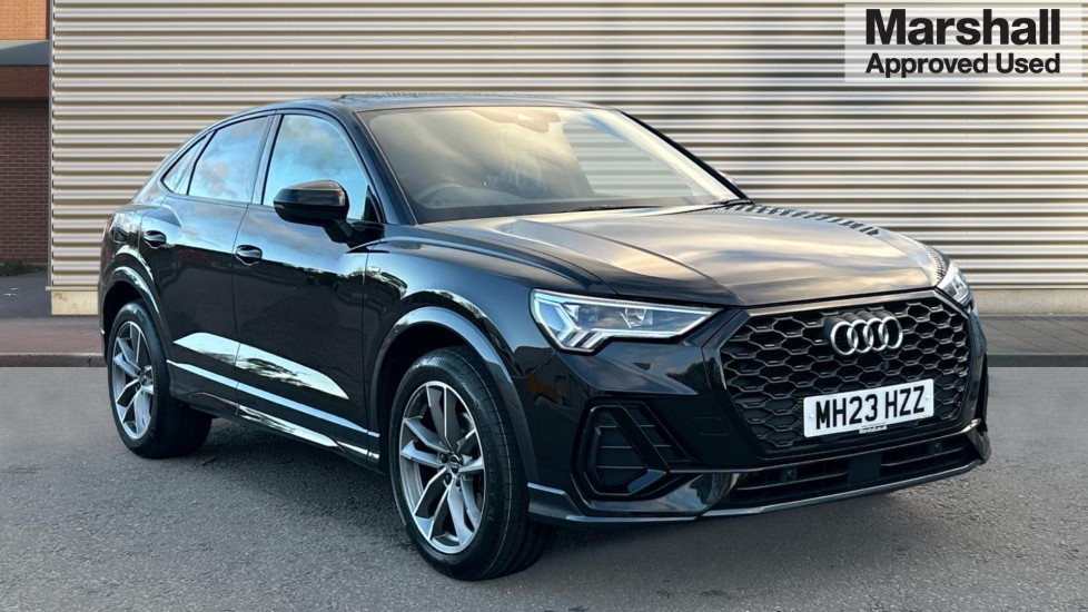 Main listing image - Audi Q3