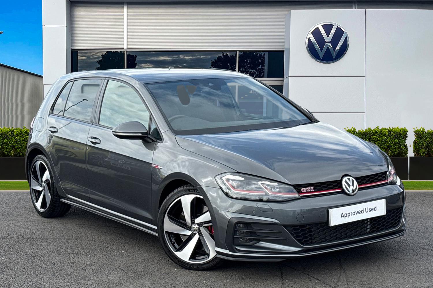 Main listing image - Volkswagen Golf GTI