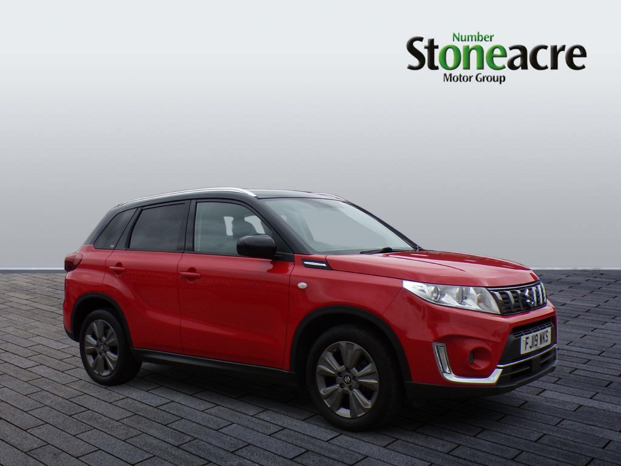 Main listing image - Suzuki Vitara