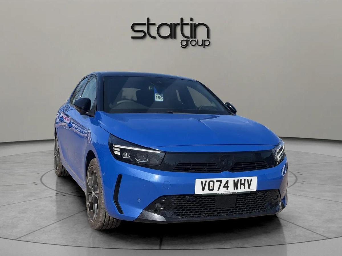 Main listing image - Vauxhall Corsa