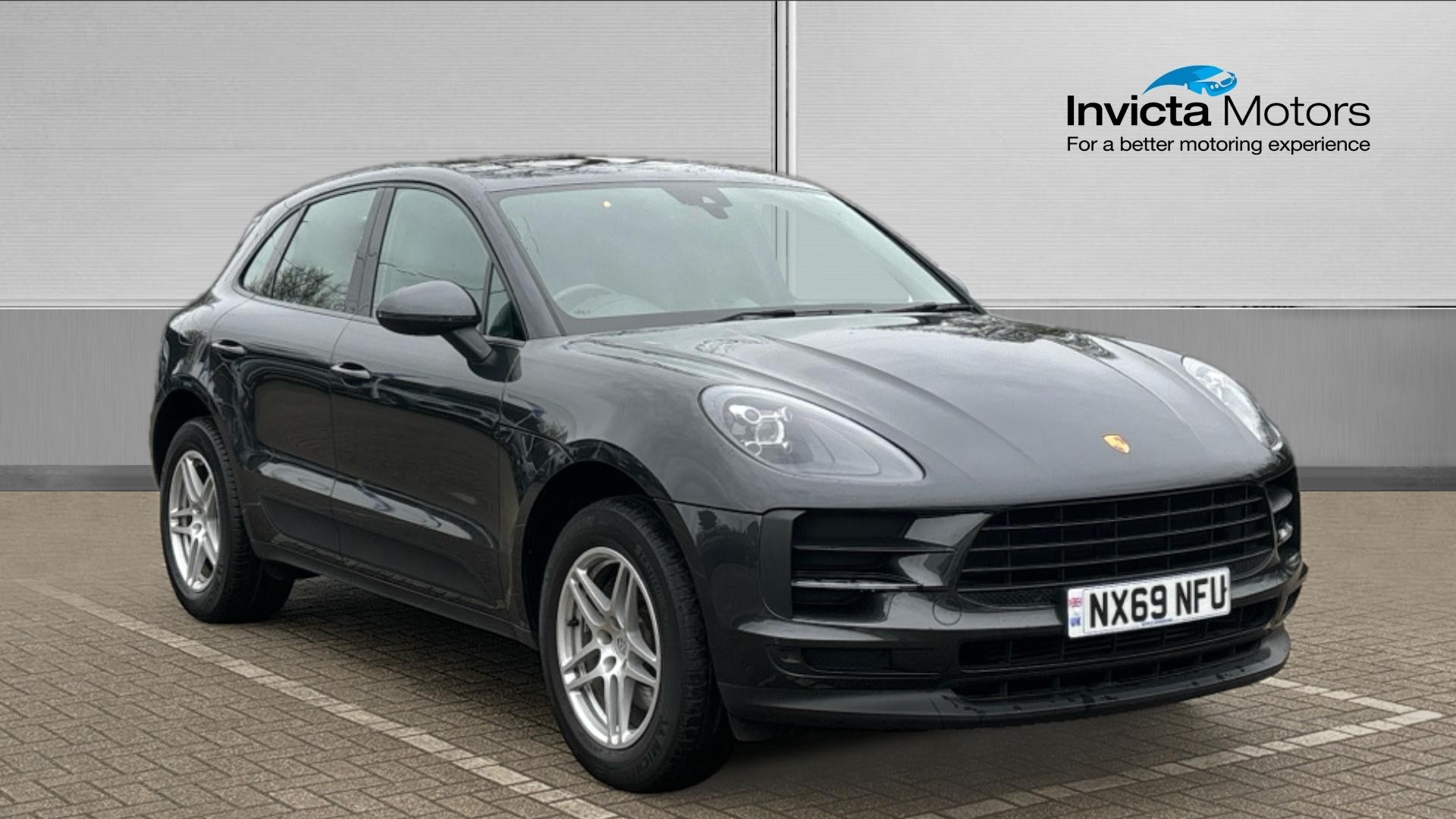 Main listing image - Porsche Macan