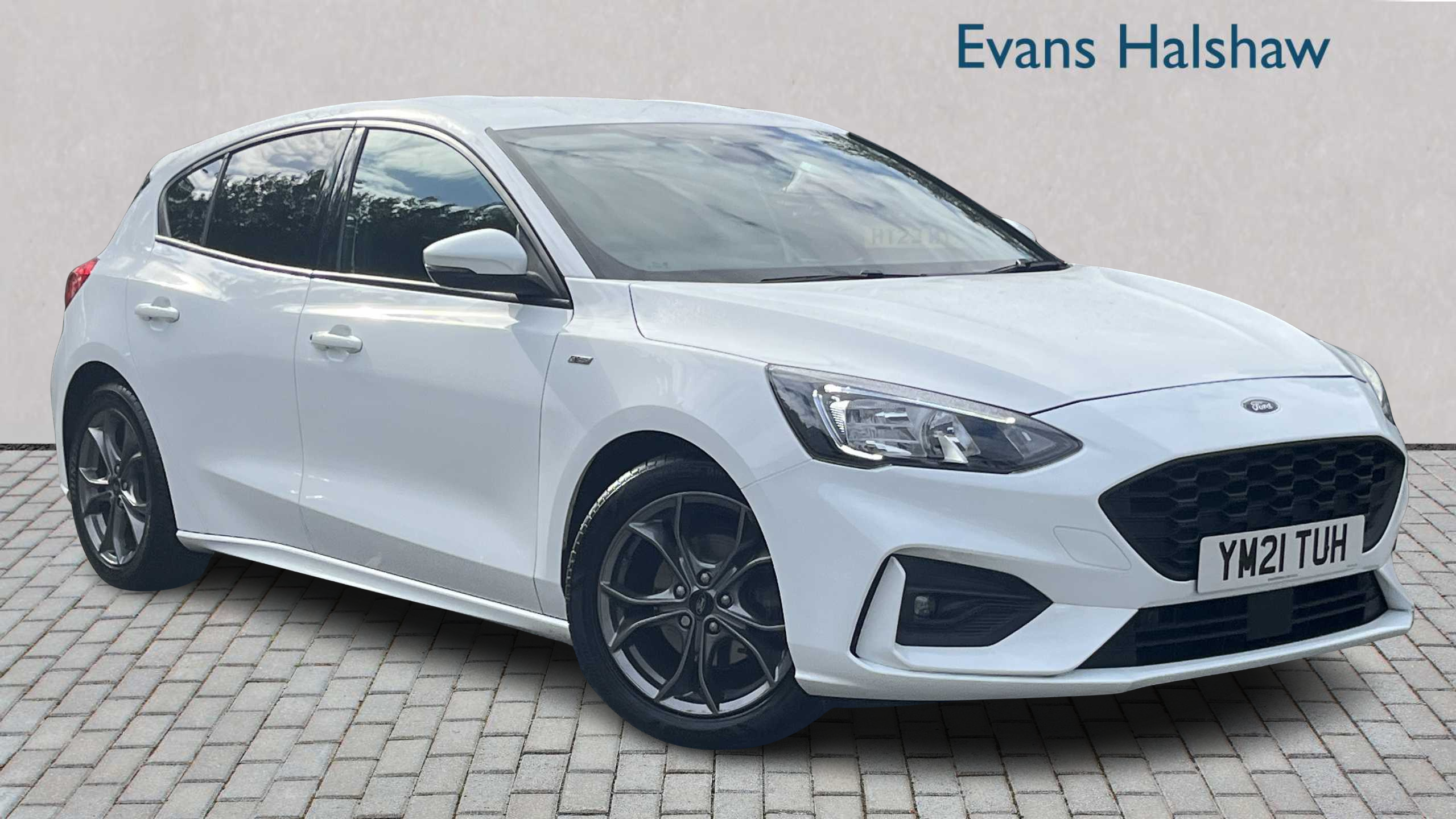 Main listing image - Ford Focus