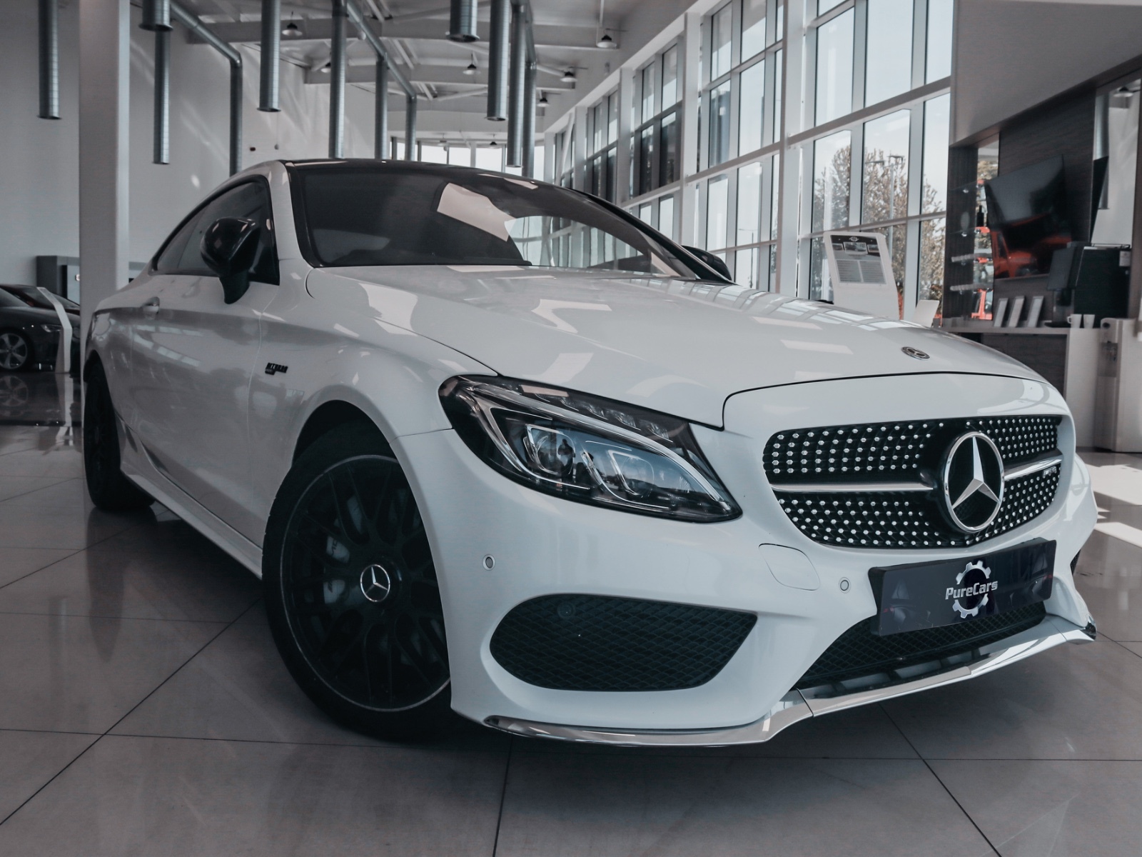 Main listing image - Mercedes-Benz C-Class Coupe