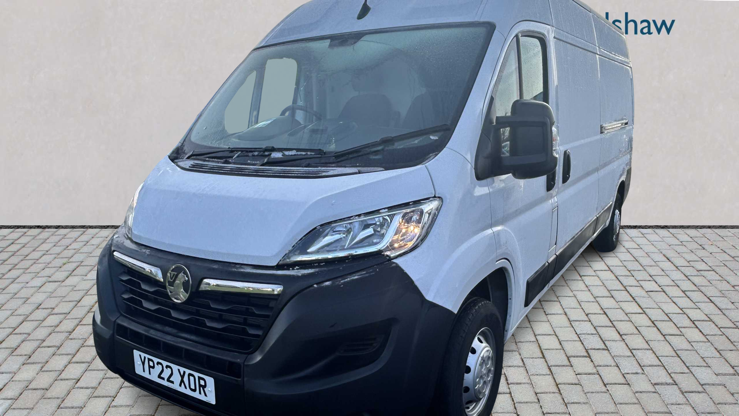 Main listing image - Vauxhall Movano