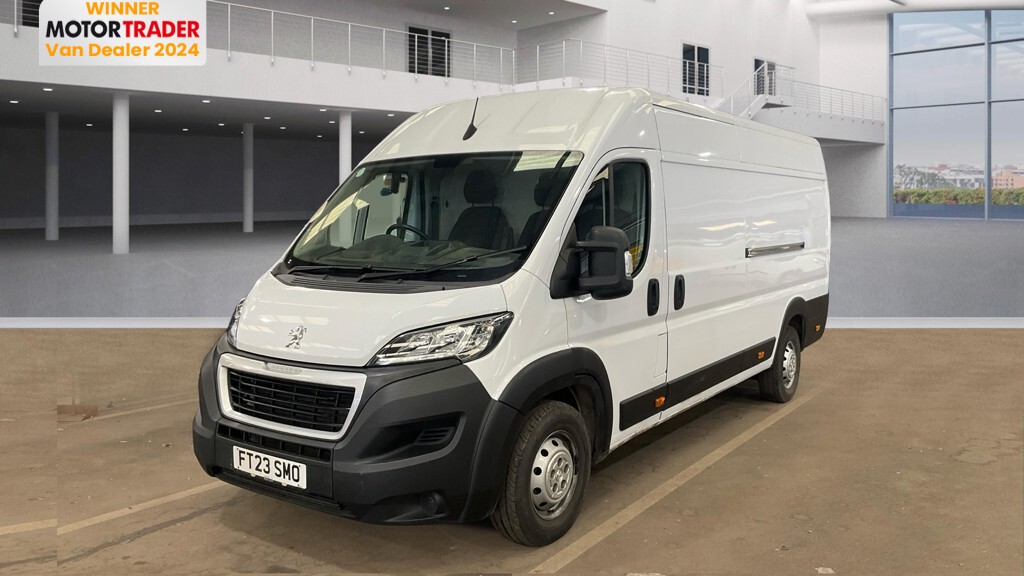 Main listing image - Peugeot Boxer