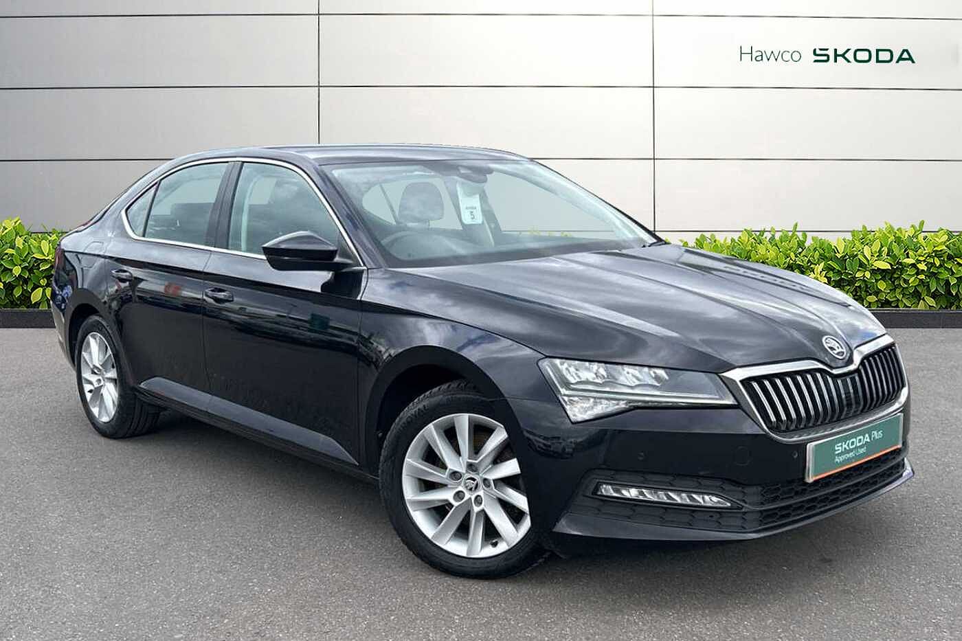 Main listing image - Skoda Superb