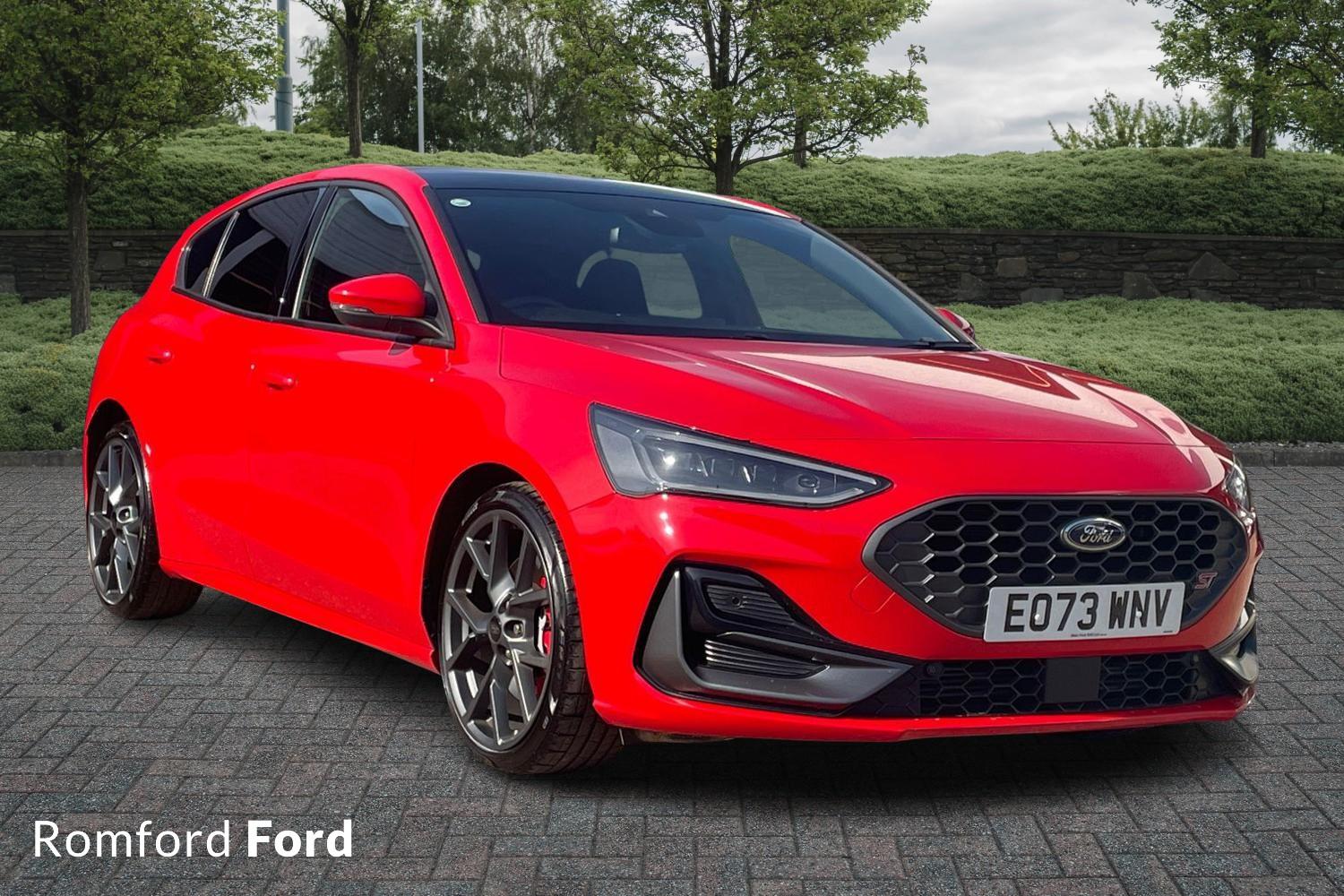 Main listing image - Ford Focus ST