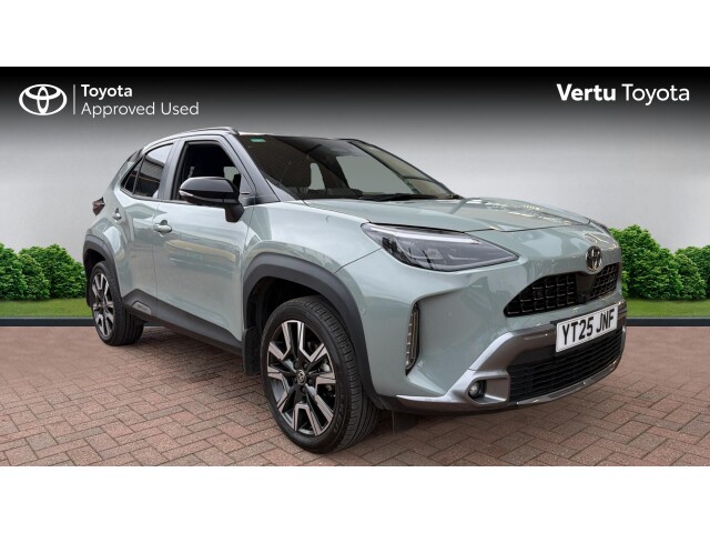 Main listing image - Toyota Yaris Cross