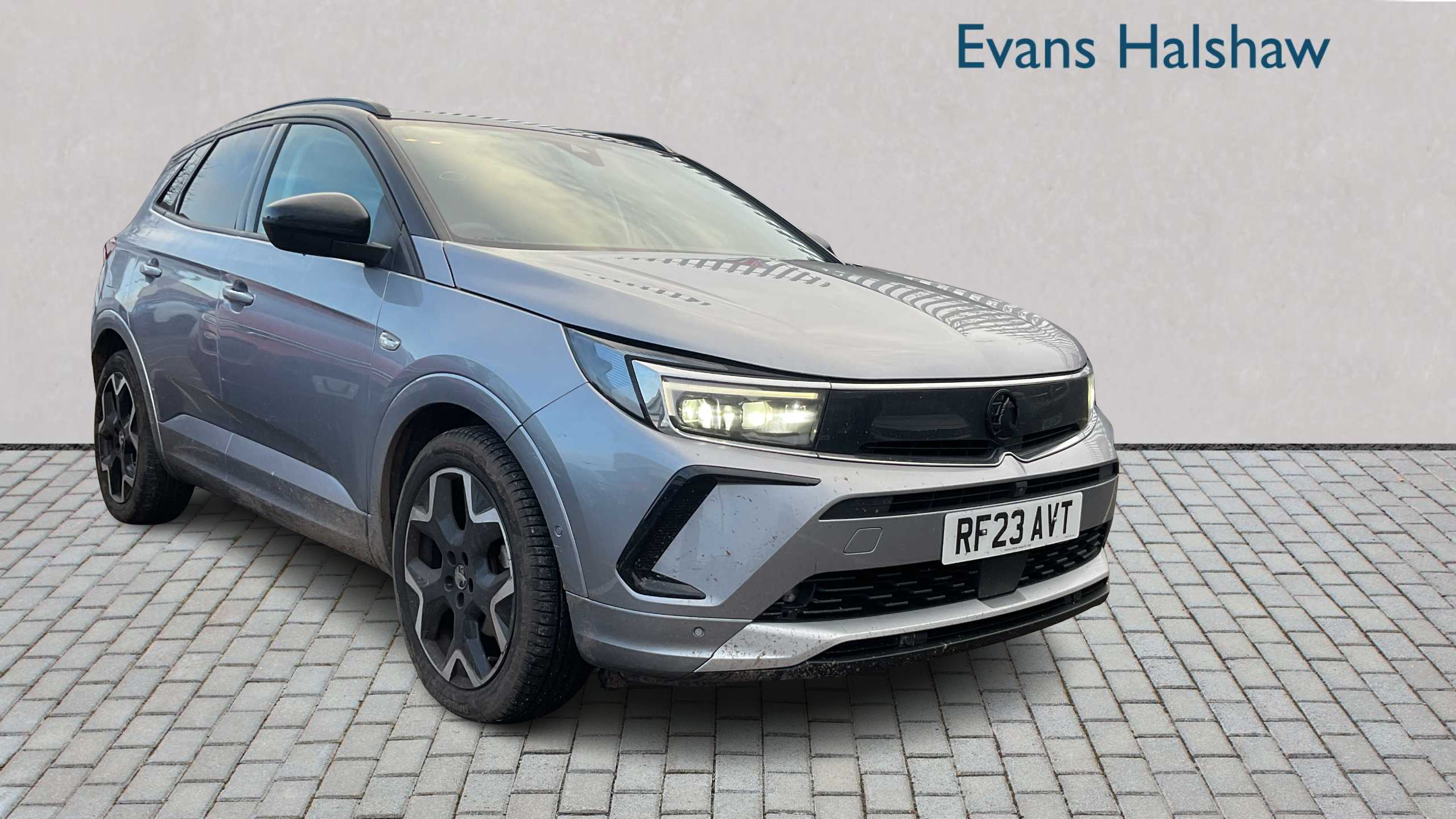 Main listing image - Vauxhall Grandland