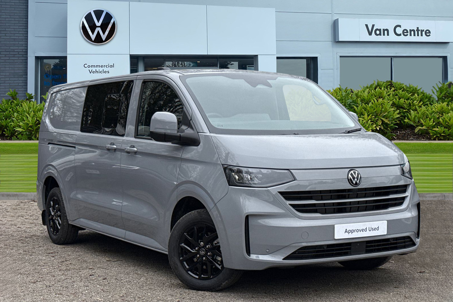 Main listing image - Volkswagen Transporter