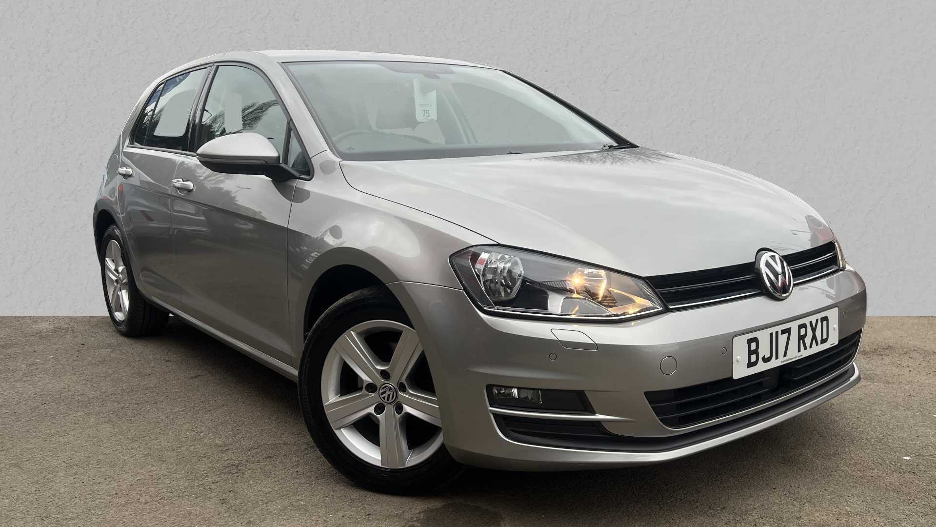 Main listing image - Volkswagen Golf