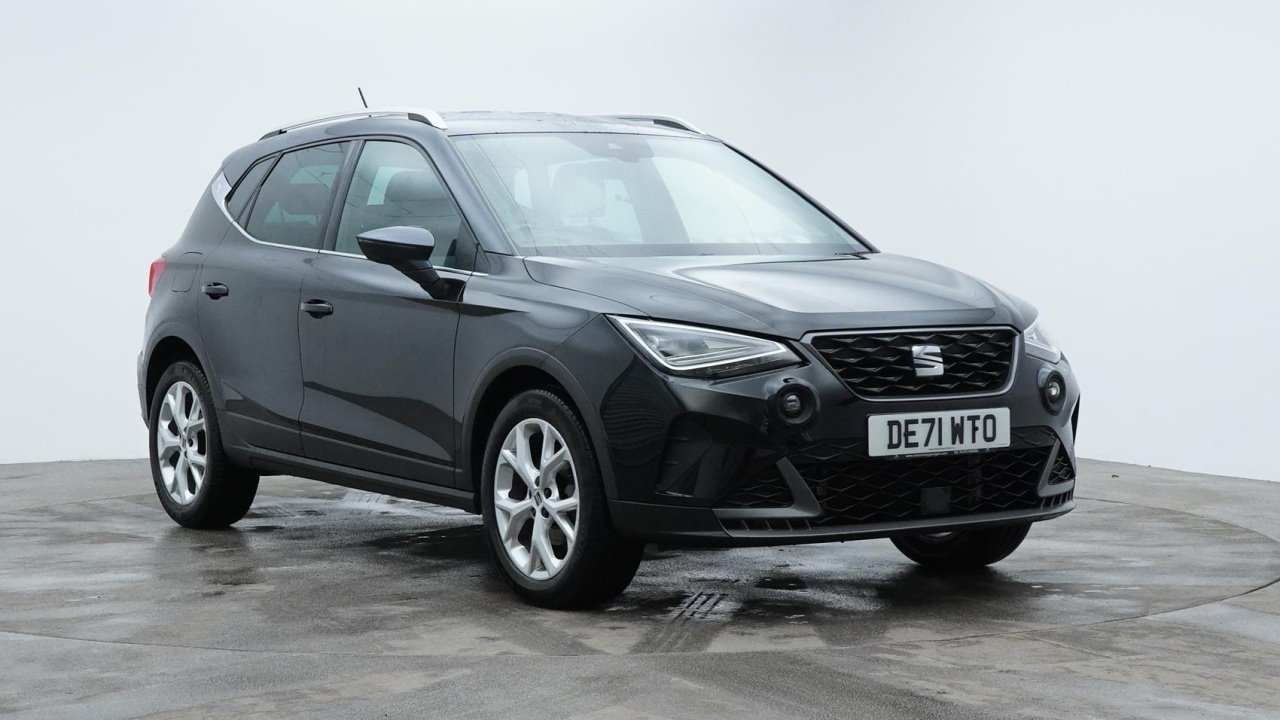 Main listing image - SEAT Arona