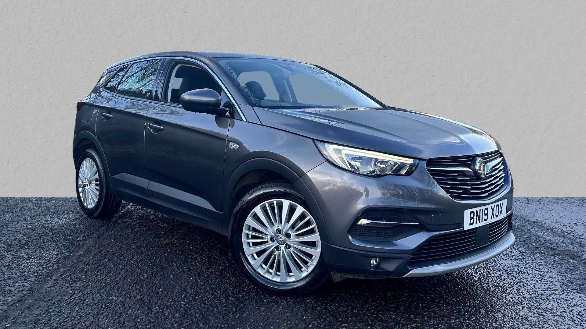 Main listing image - Vauxhall Grandland X