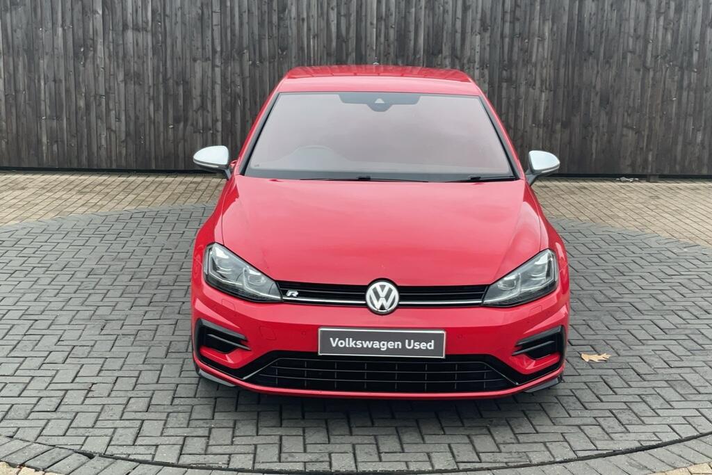 Main listing image - Volkswagen Golf R