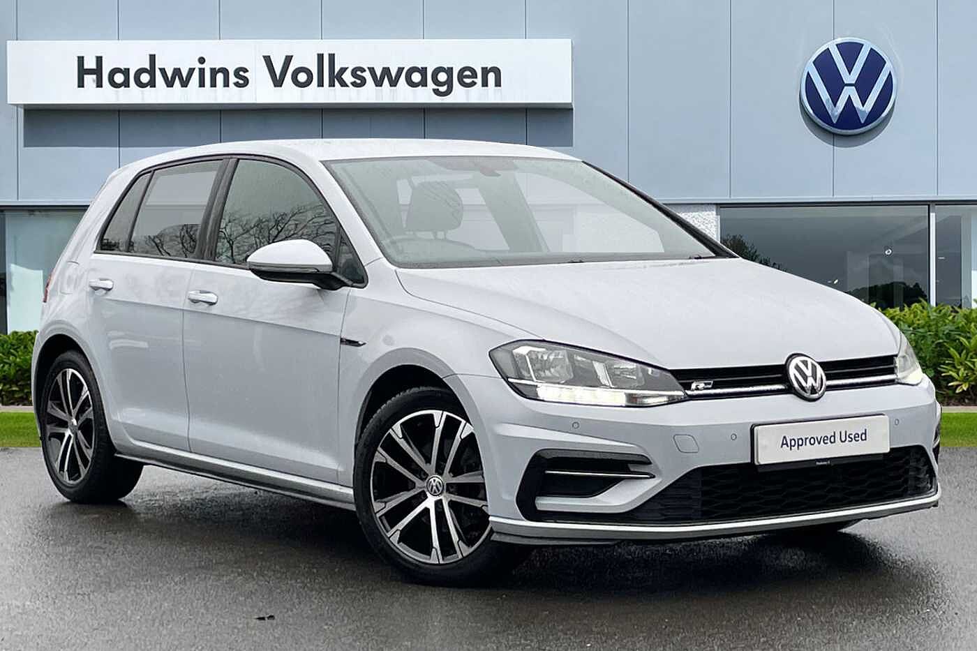 Main listing image - Volkswagen Golf