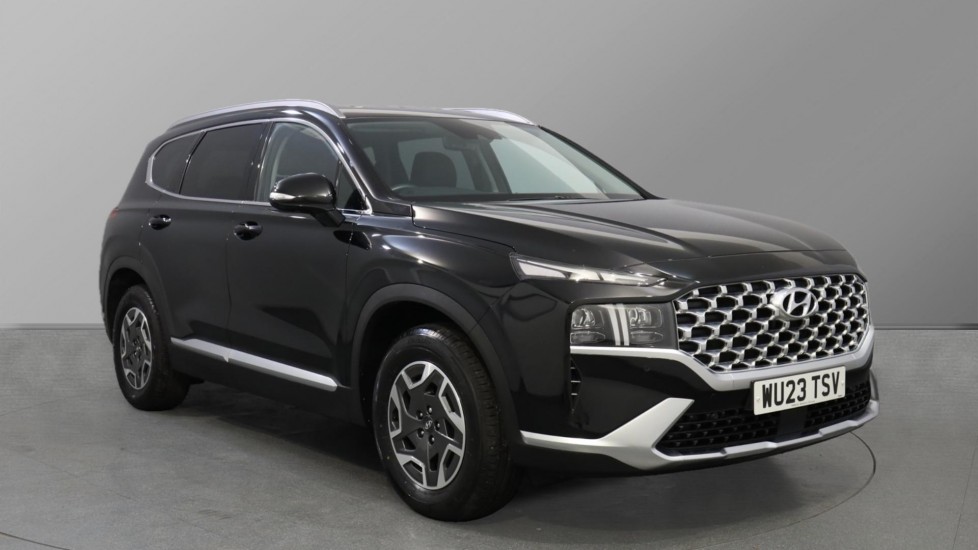 Main listing image - Hyundai Santa Fe