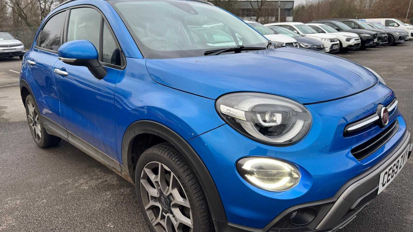 Main listing image - Fiat 500X