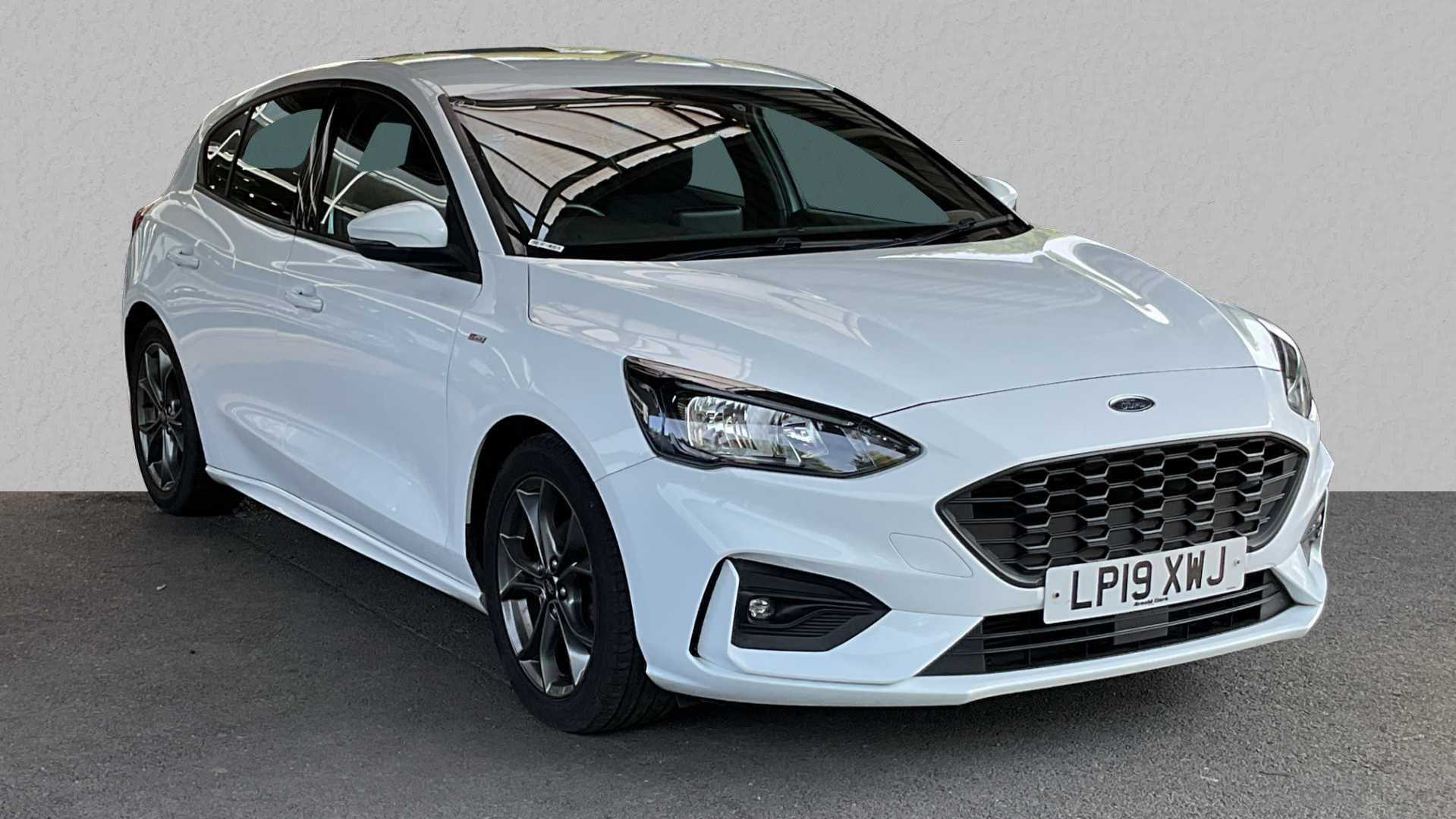 Main listing image - Ford Focus