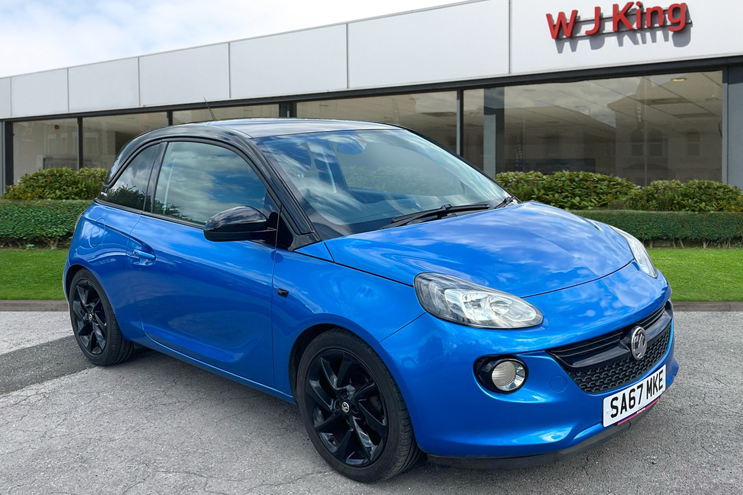 Main listing image - Vauxhall Adam