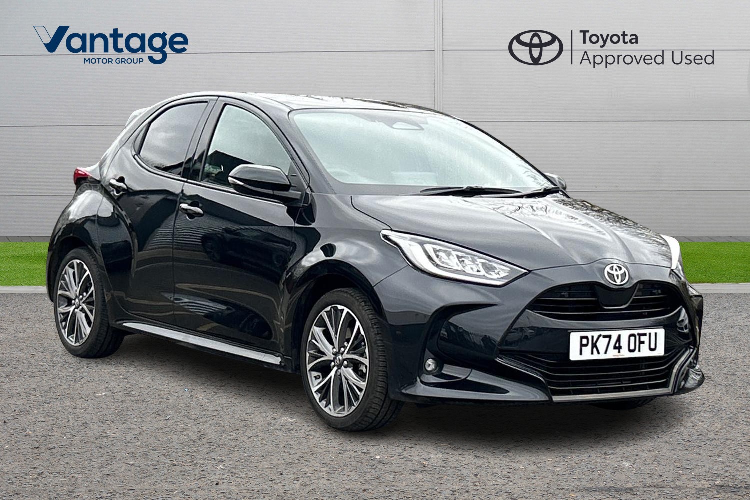 Main listing image - Toyota Yaris