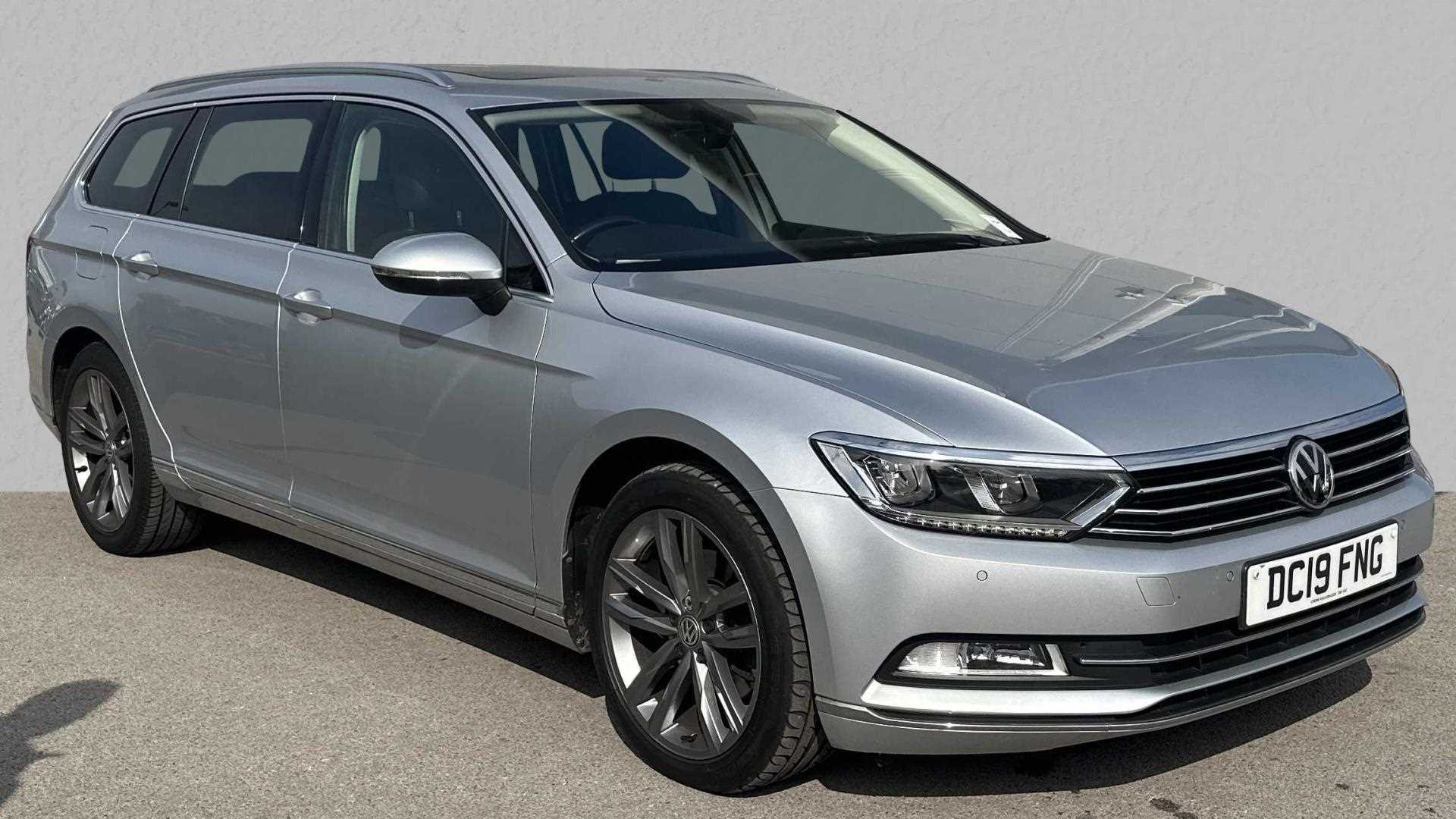 Main listing image - Volkswagen Passat Estate