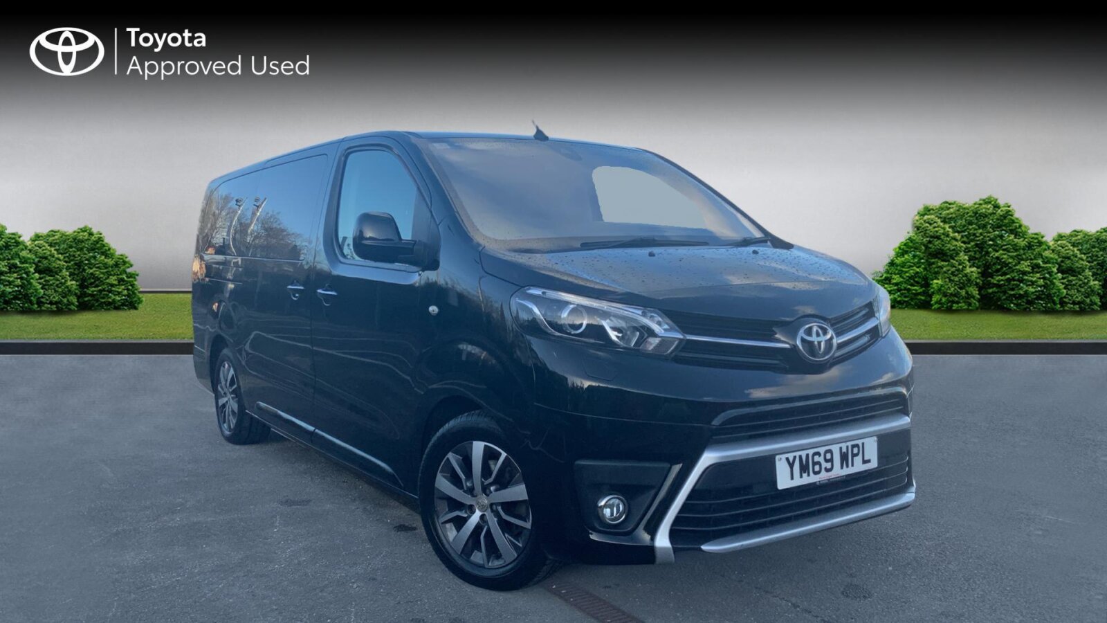 Main listing image - Toyota Proace Verso