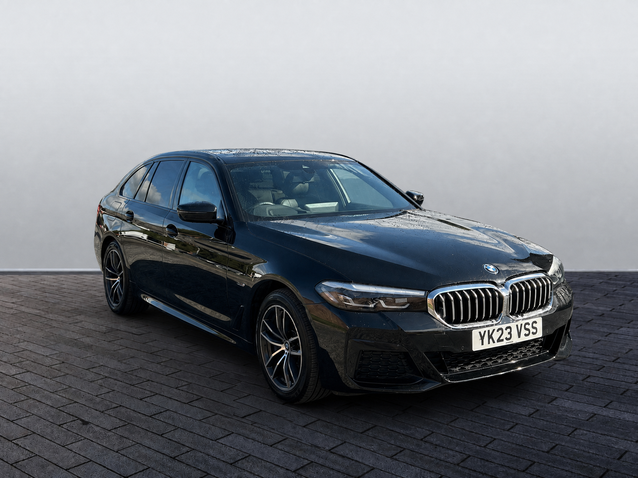 Main listing image - BMW 5 Series