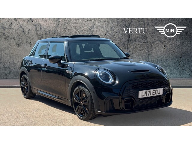 Main listing image - MINI Hatchback